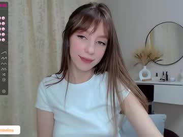 female cam girl shy_thumbelina image #3058107