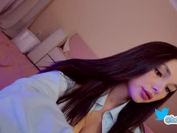 female cam girl hollyextra image #2890780