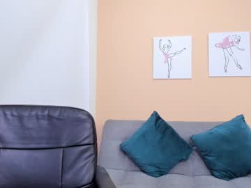 female cam girl letiziafulkers1 image #2110402