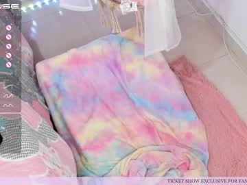 female cam girl little_effy18 image #2842289