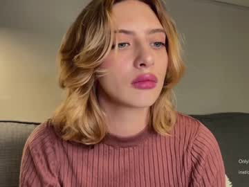 female cam girl sleepsteep image #507080
