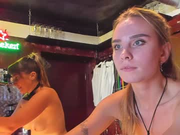 female cam couple dirtypub image #2620652