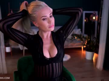 female cam girl provocatrixx image #2856698
