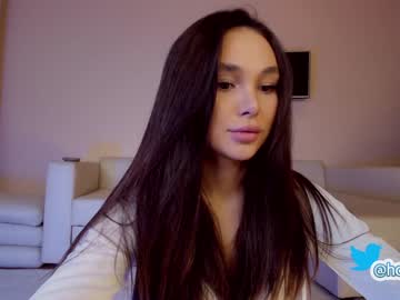 female cam girl hollyextra image #3357901
