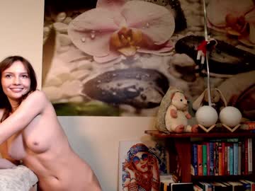 female cam girl jennycutey image #504386
