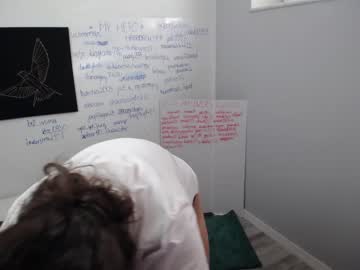 female cam girl yourcrazyneightbor image #2710758