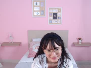 female cam girl little_effy18 image #157596