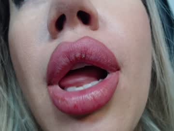 female cam girl marrylouanne image #3072965