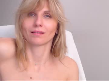 female cam girl lady_ada image #543402