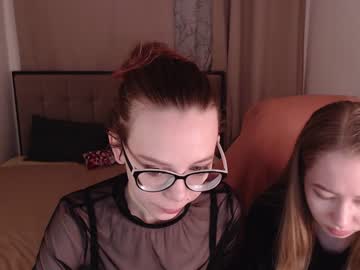 female cam couple umma__ image #3222136