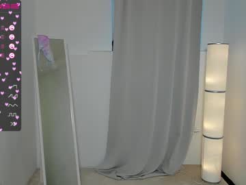 female cam girl a_p_p_l_e image #2882244