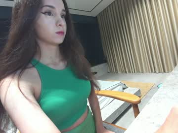 female cam girl ehotlovea image #3568164