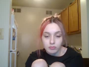 female cam couple leojamie image #1710437