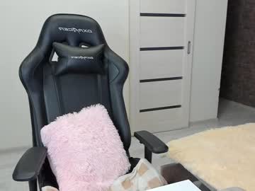 female cam girl lika_moon image #569968
