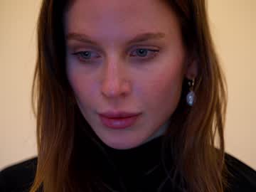 female cam girl ellaa91 image #285677