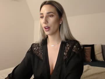female cam girl allayah image #3563882