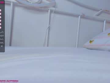 female cam girl eugenetomas image #2551963