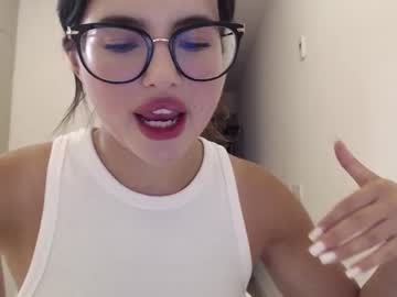 female cam girl playnofuckinggames image #2884423