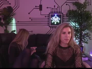 female cam couple anabel054 image #2777851