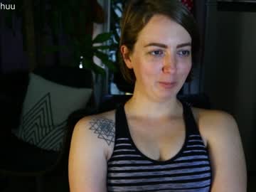 female cam girl maeveminx image #1759587