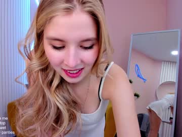 female cam girl milablush image #3098186