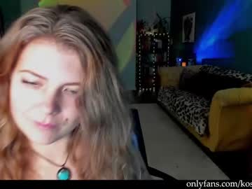 kosmickate  female  webcam