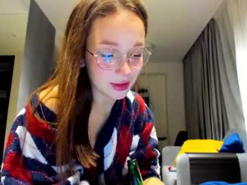 female cam girl ellie_leen image #1105728