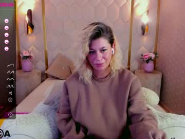 female cam girl millie_milf image #3449370