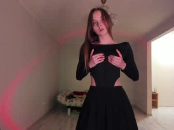 female cam girl golden_bag image #2469845