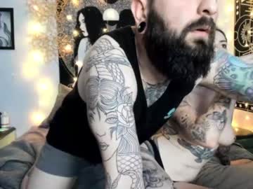 female cam couple ravenndick image #2750545