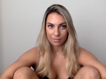 female cam girl ariannakartel image #781463