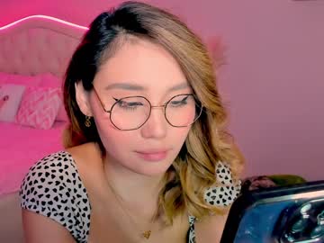 female cam girl killer_face image #3500730