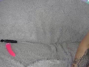 female cam couple roxxxy_and_dean image #1034279