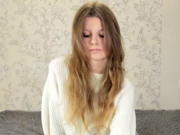 female cam girl alainaestrada image #3960479
