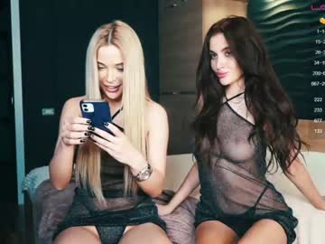 female cam couple slemgem image #1840932