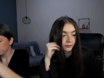 female cam couple lissa_night image #4077667