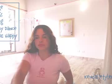 female cam girl kendalltyler image #147980