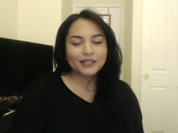 female cam girl iamplutonianlust image #1130567