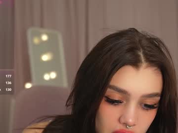 karina_amiri  female  webcam