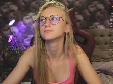 female cam girl angeellina image #2434923