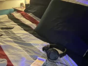 female cam man newbigger image #2881764