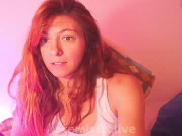 female cam girl artemisfit image #322778