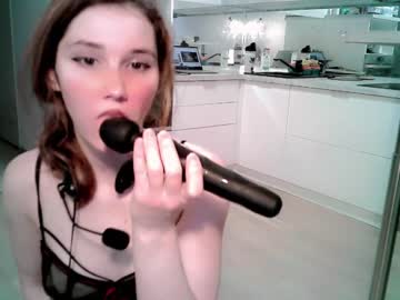 female cam couple koronaextra image #497826
