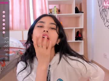 female cam couple erarananio image #3841698