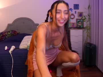 female cam girl kissingfaces image #783795