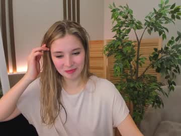 female cam girl milablush image #3265226