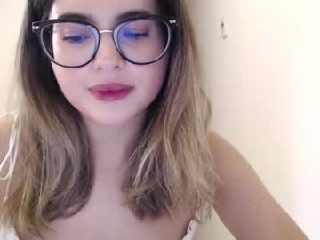 female cam girl playnofuckinggames image #1572037