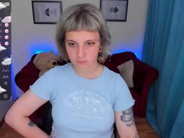 female cam girl yolandi_toit image #2299502