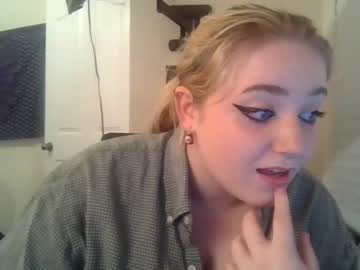 female cam girl puhhrincess image #271954