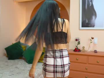 female cam girl cielo69_ image #2046568